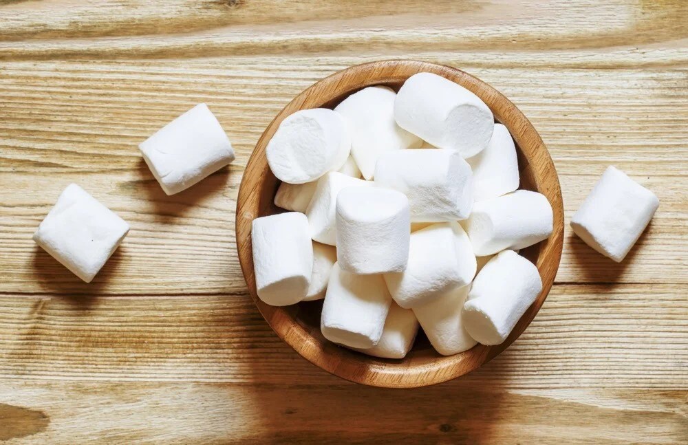 10 Amazing Benefits & Uses Of Marshmallow