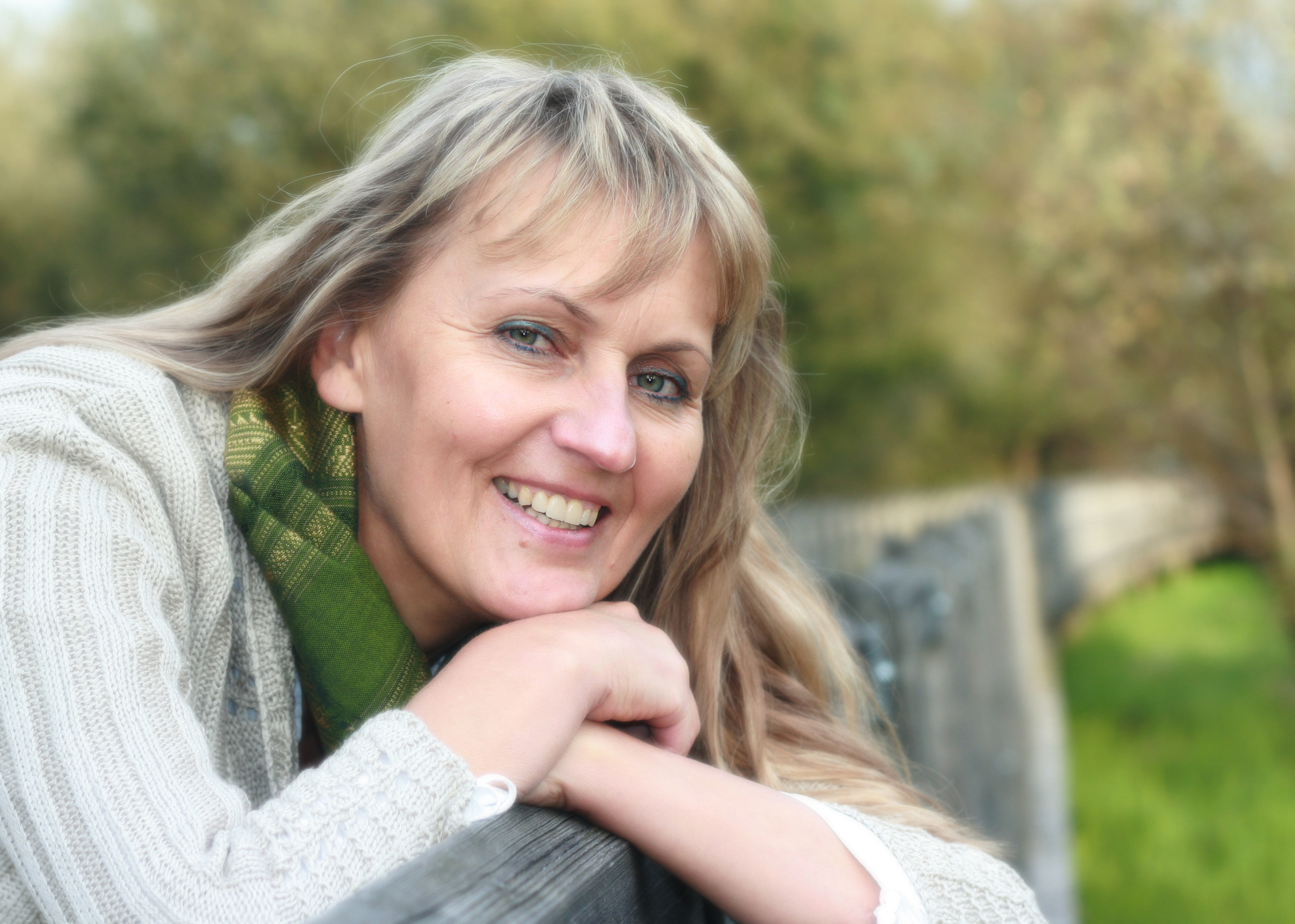 Claudia Ott's Instagram, Twitter & Facebook on IDCrawl