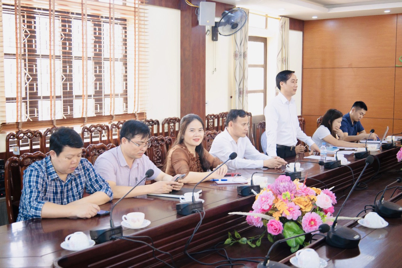 [naue.edu.vn] Trường Đại học Kinh tế Nghệ An đón tiếp và làm việc với