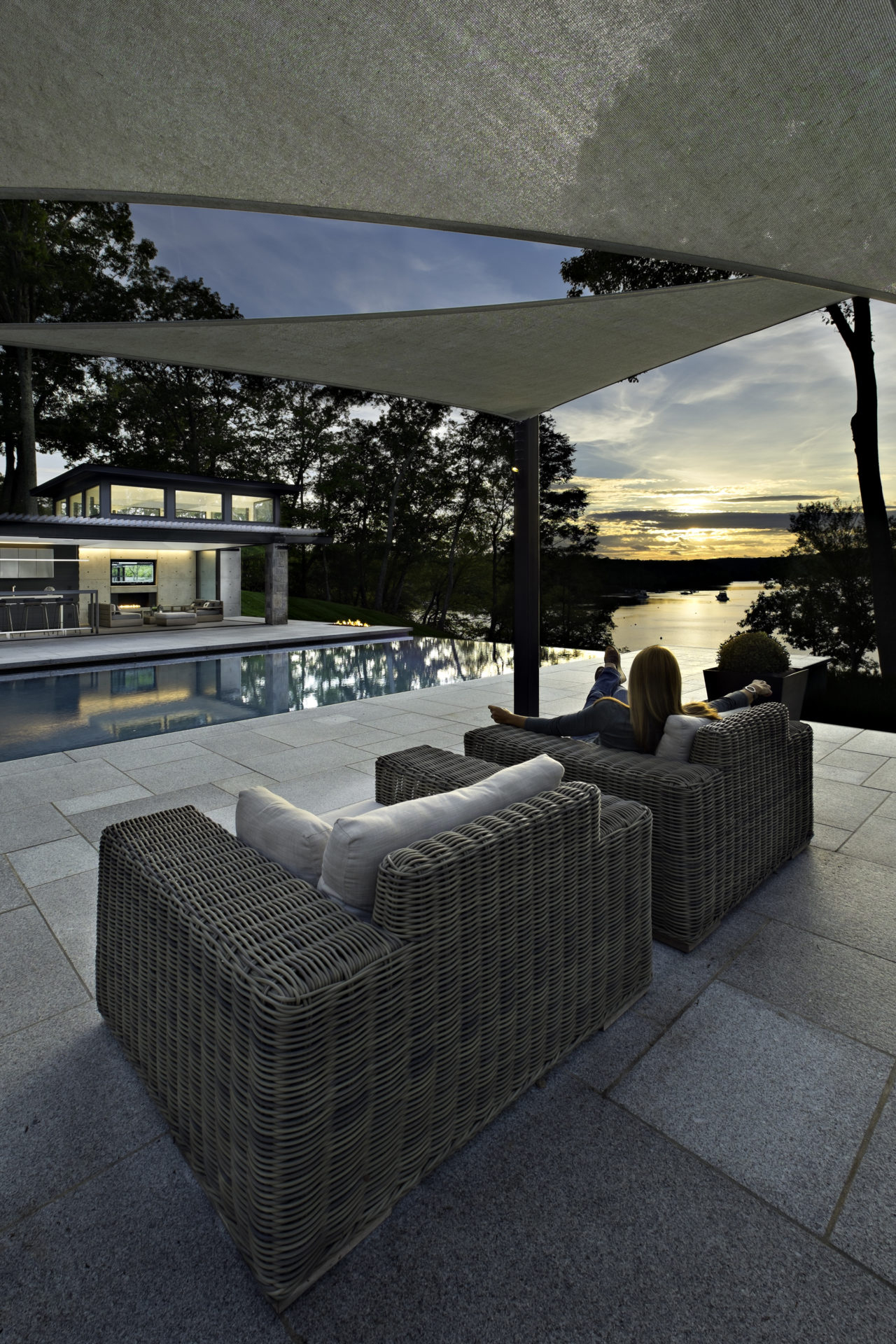 Hamburg Cove, Contemporary Home on CT Shoreline Nautilus Architects