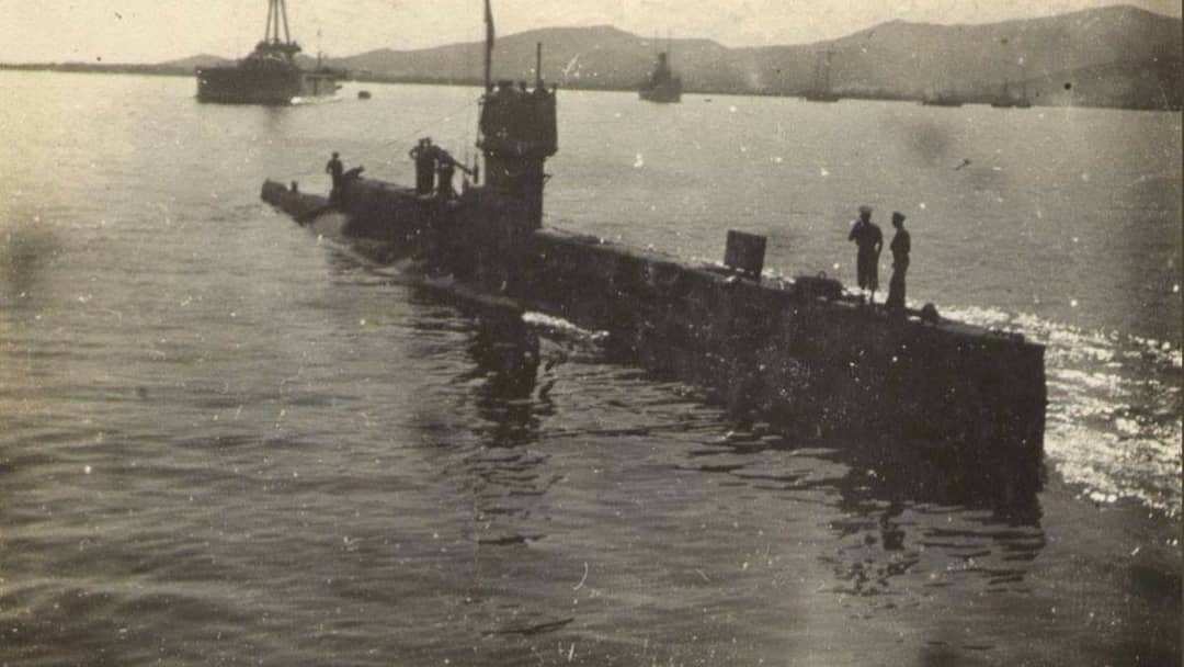 HMS E7 - Naval Post- Naval News and Information