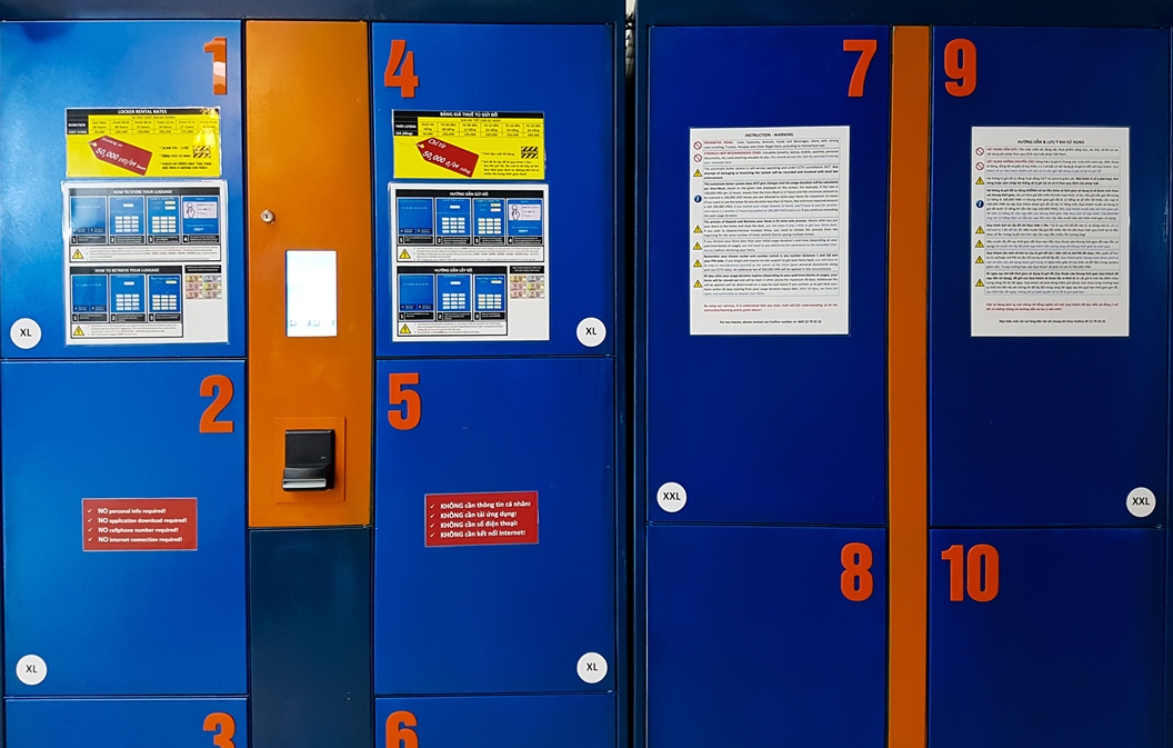 NavyBoxes Left luggage storage & luggage locker facilities and