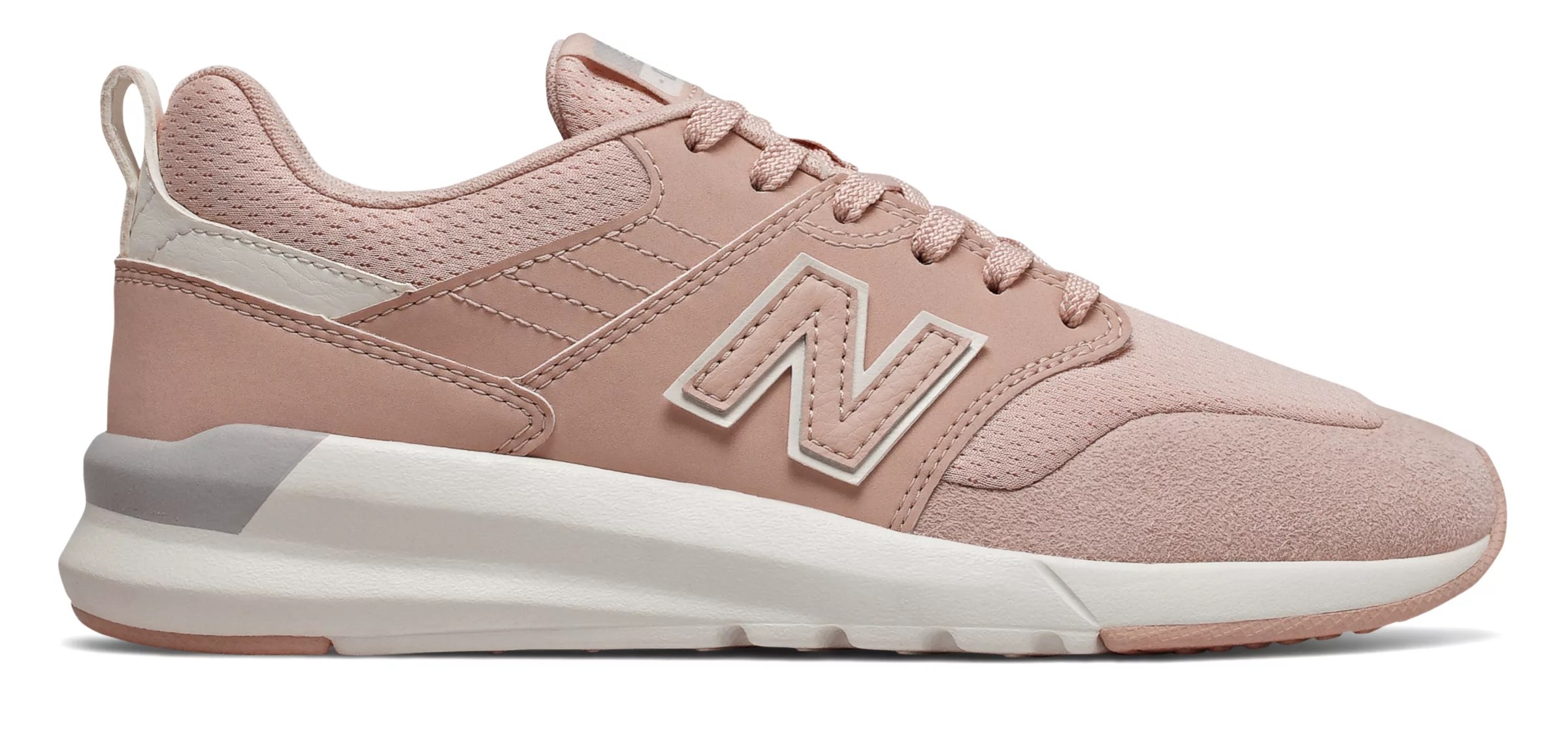 Women's Shoes on Clearance New Balance