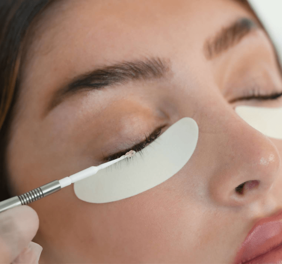 Best Nail Salon in The View Mall Riyadh N.Bar Love your Nails