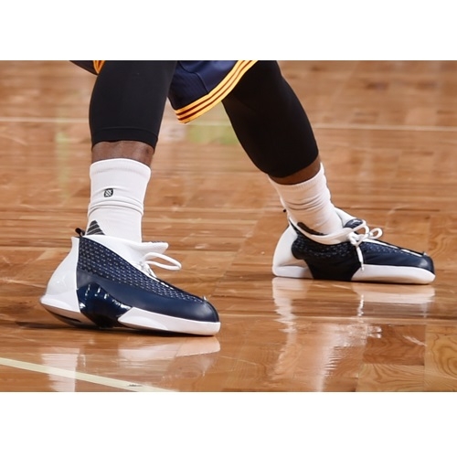 Iman Shumpert shoes
