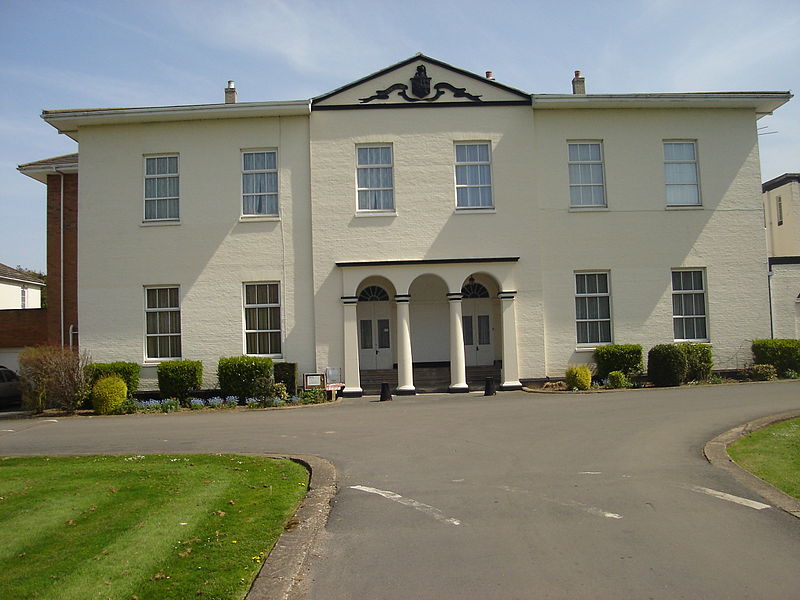 Stratton_Strawless_Hall Old School Garden