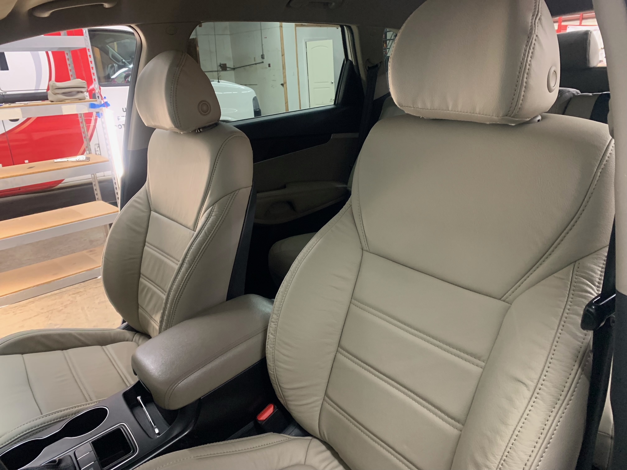 XL SUV (7 Passenger) NC Auto Rentals