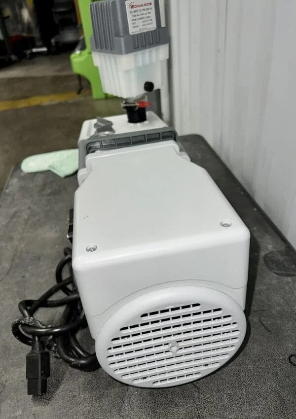 Labconco Vacuum Pump 117 with Filter | NCC MedTech