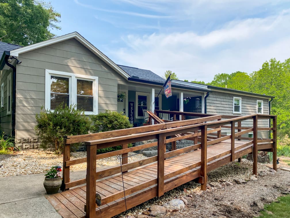 The Sim's Place A Cozy Retreat in Dudley Shoals NC NC Eat & Play