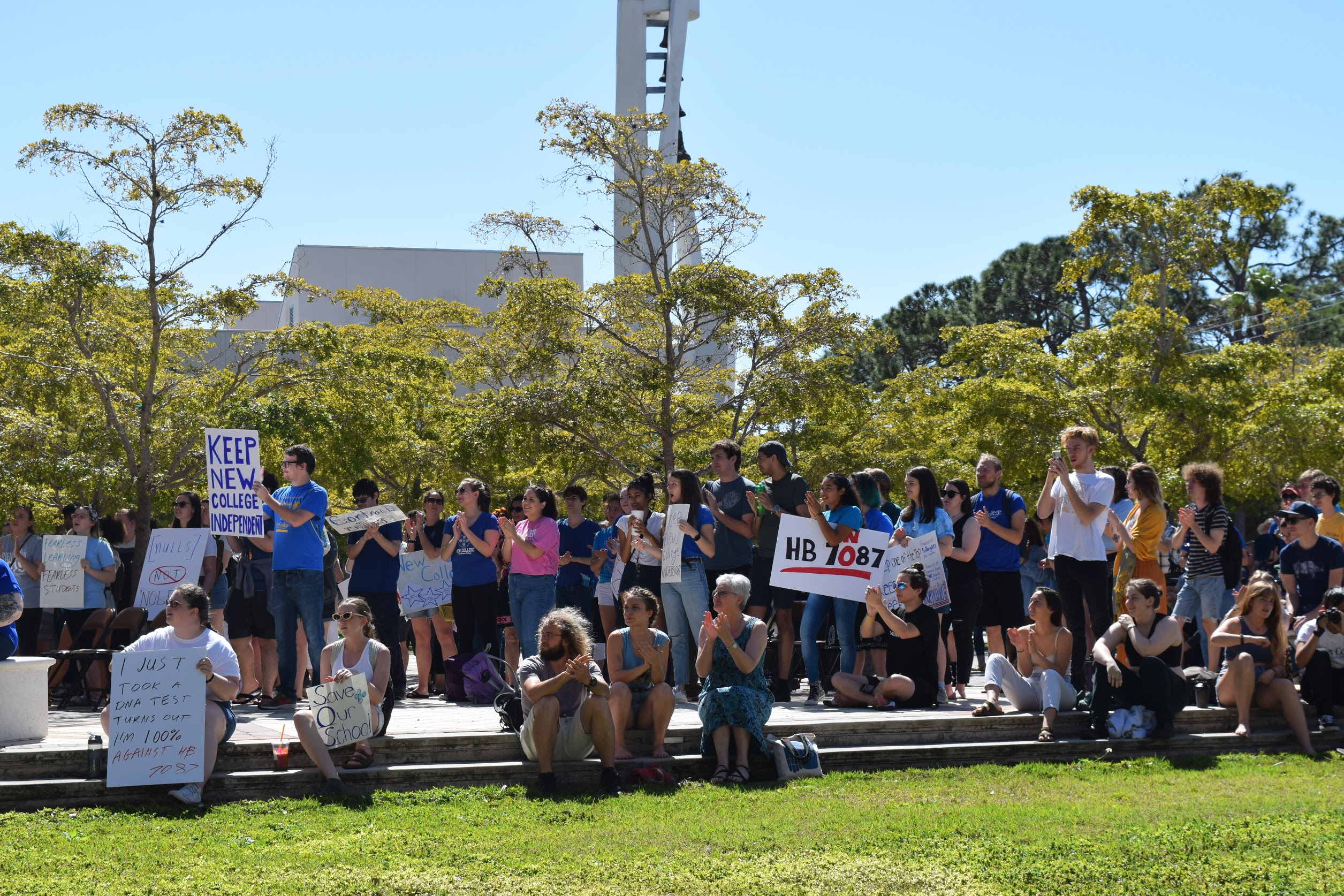 Students gather in support of New College’s independence The Catalyst