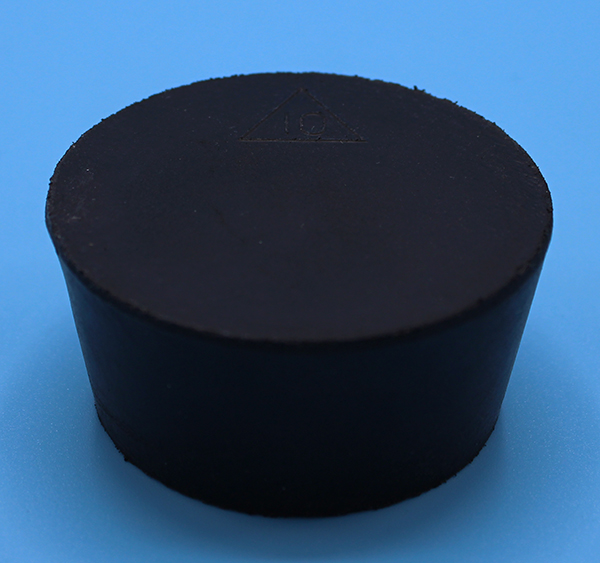 R10A Size 10 1Hole Rubber Stopper (R10A) NC Labs Products