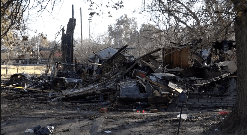 House fire results in total loss on west end of Fairbury early Friday