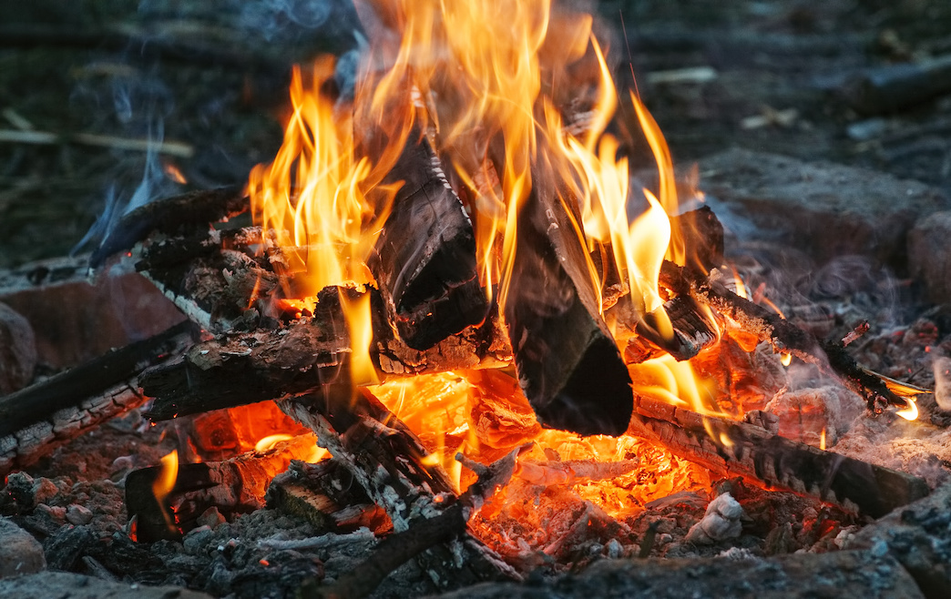 Fire it Up How to Plan for and Make a Campfire in the Backcountry