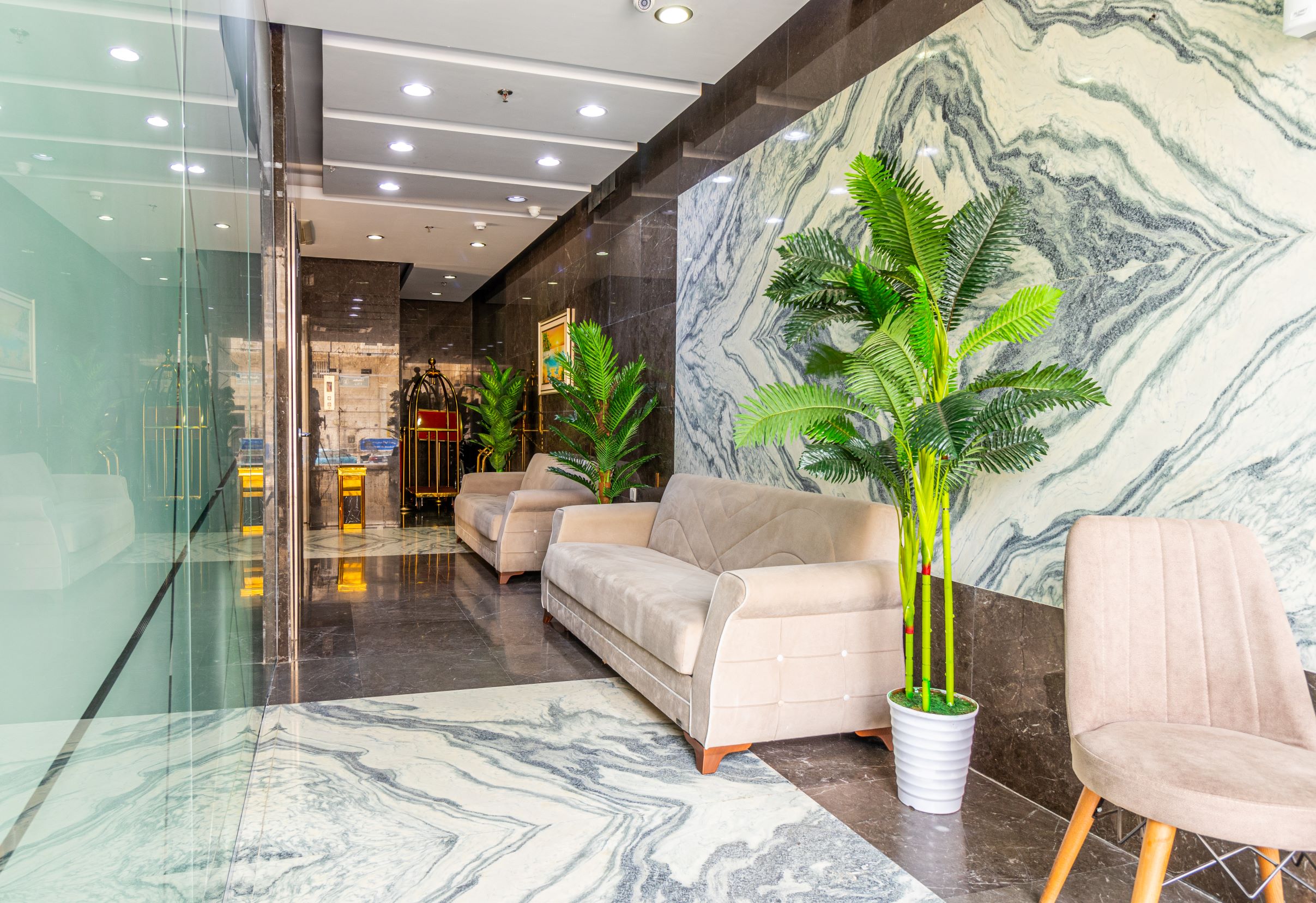 Fully Furnished ONE BHK Apt FOR RENT JEDDAH Al Aziziya 40 th Street