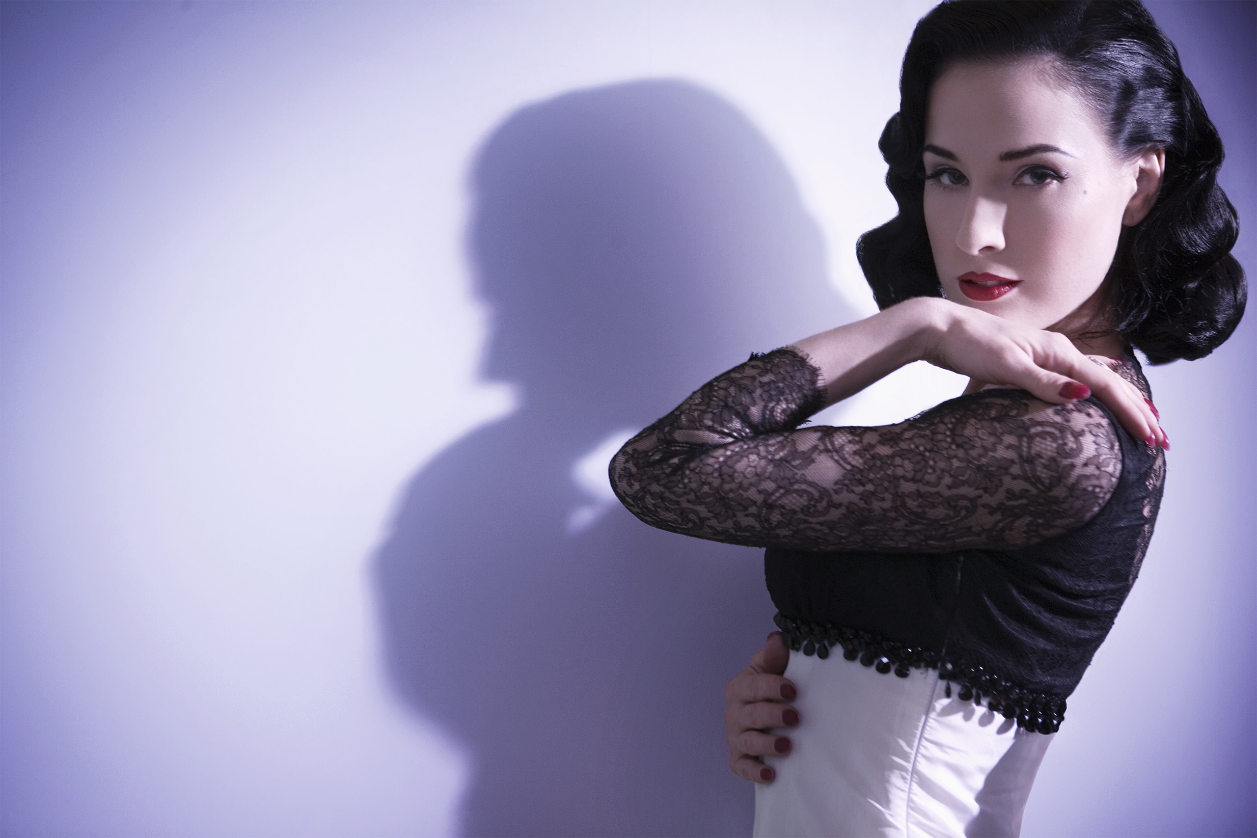 Dita Von Teese ASSIGNMENT ND CHOW Photographer (アンディ チャオ)
