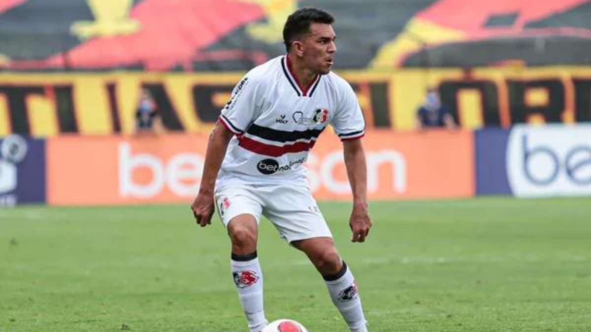 Santa Cruz Edson Ratinho é reintegrado ao elenco