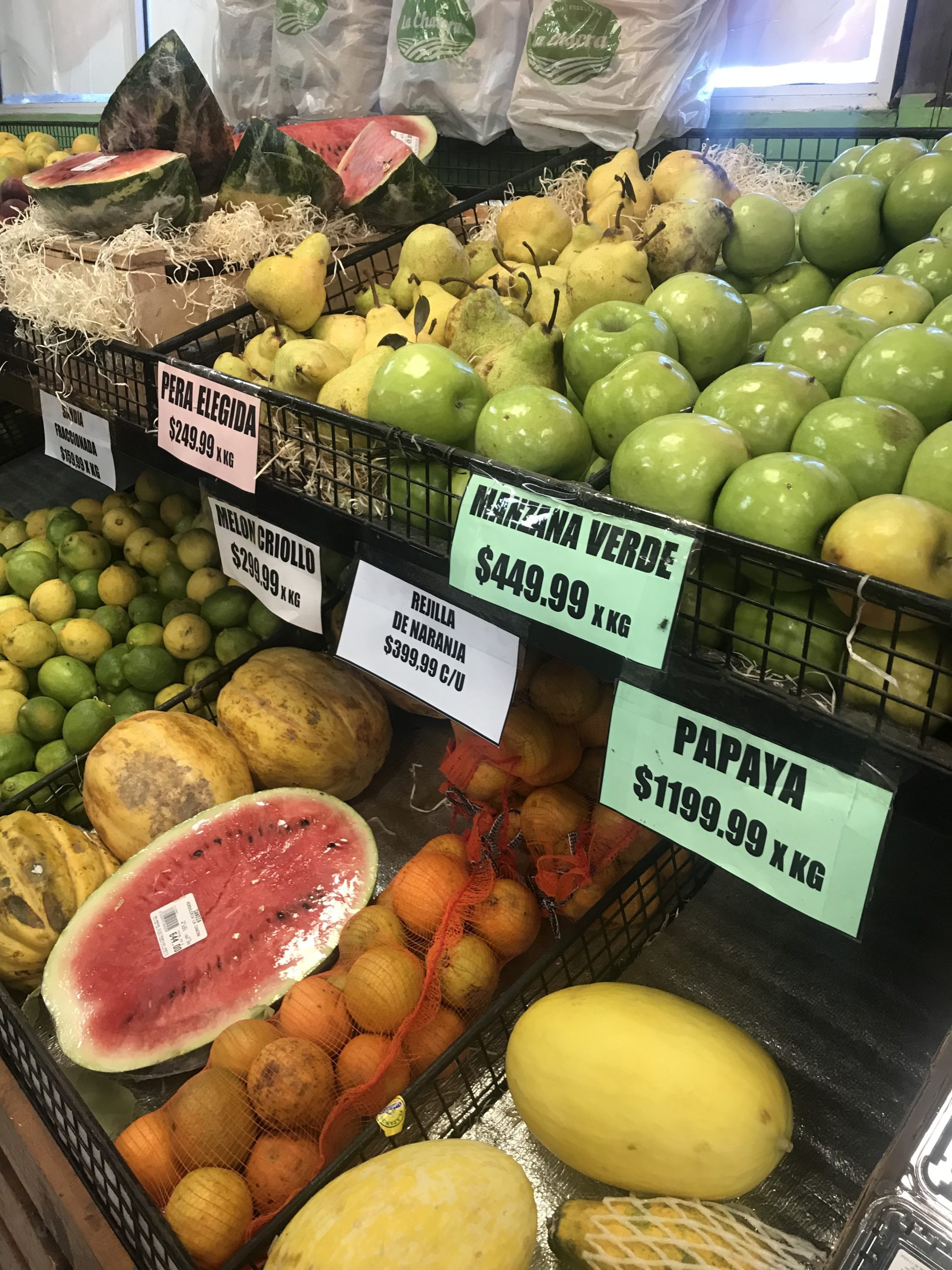 Mercado Central vs. verdulerías de barrio ¿cómo acceder a precios