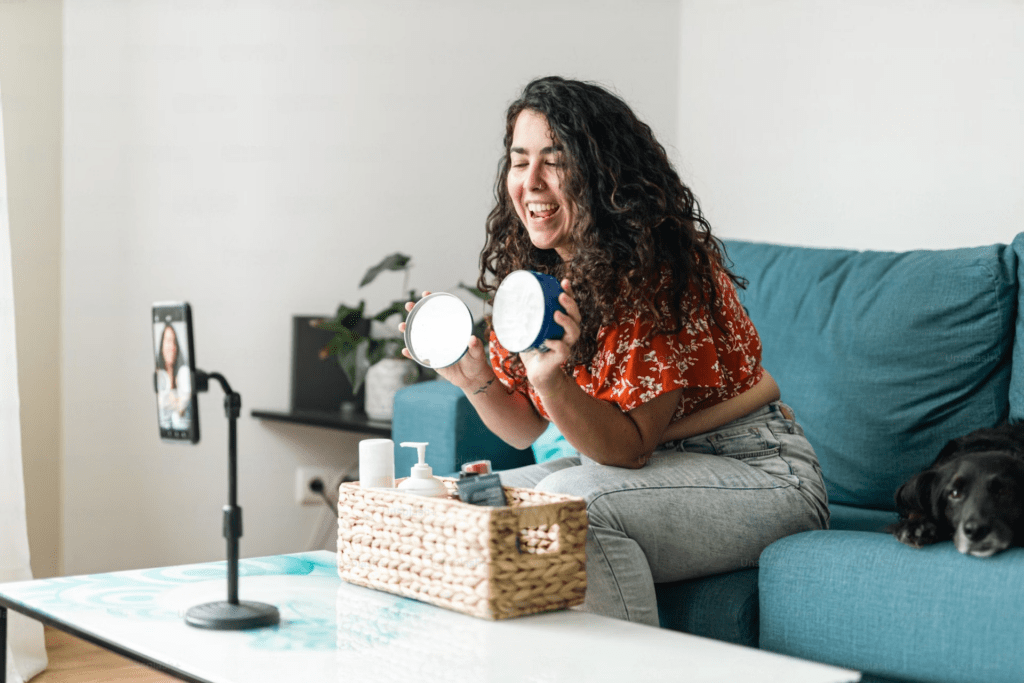 What is an Influencer? Deciphering the Social Media Phenomenon(03)