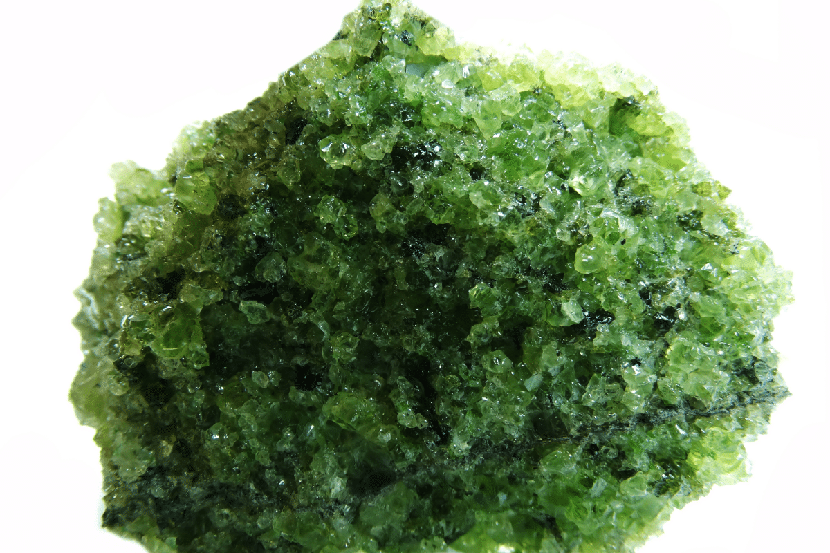 Full Guide To Emerald vs. Peridot (This is the Difference)