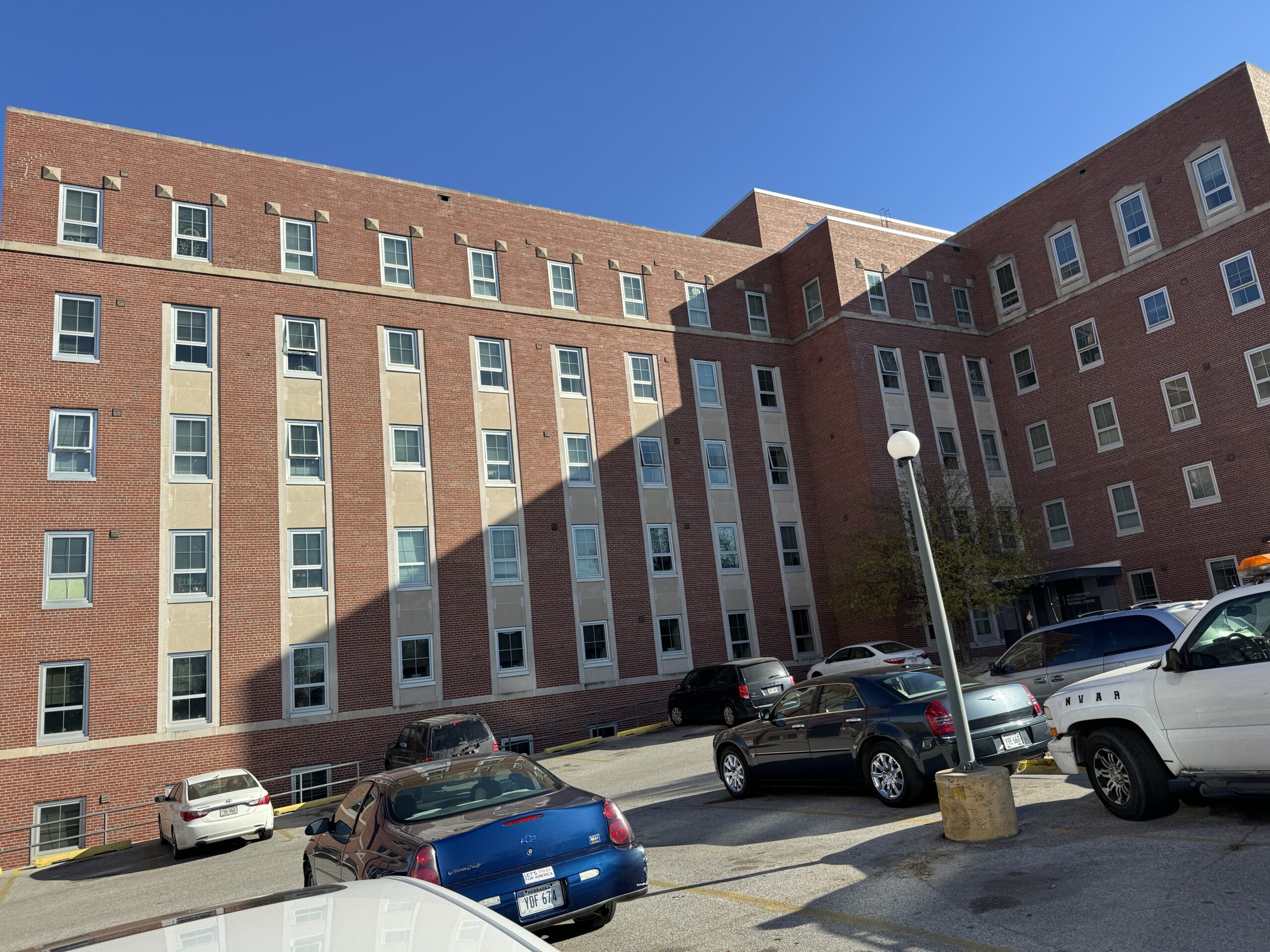 Revising tax credit could help homeless veterans, advocates tell two