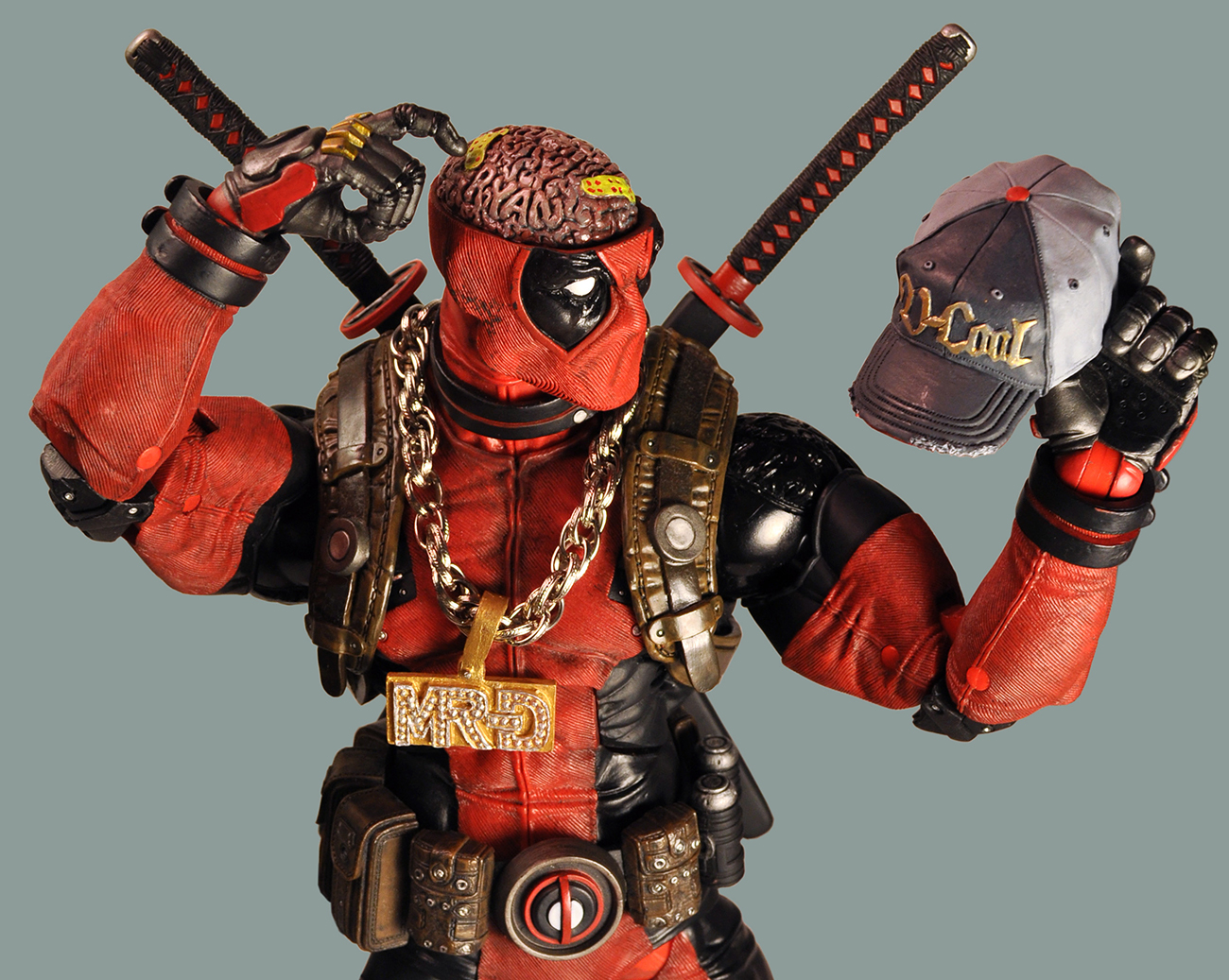 Marvel Classic 1/4 Scale Action Figure Ultimate Deadpool