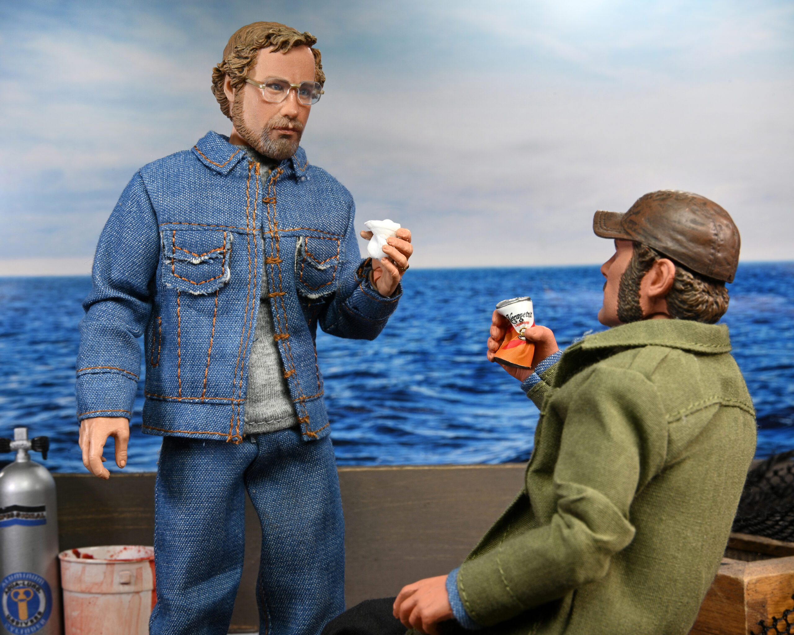Jaws 8″ Scale Clothed Figure Matt Hooper (Amity Arrival