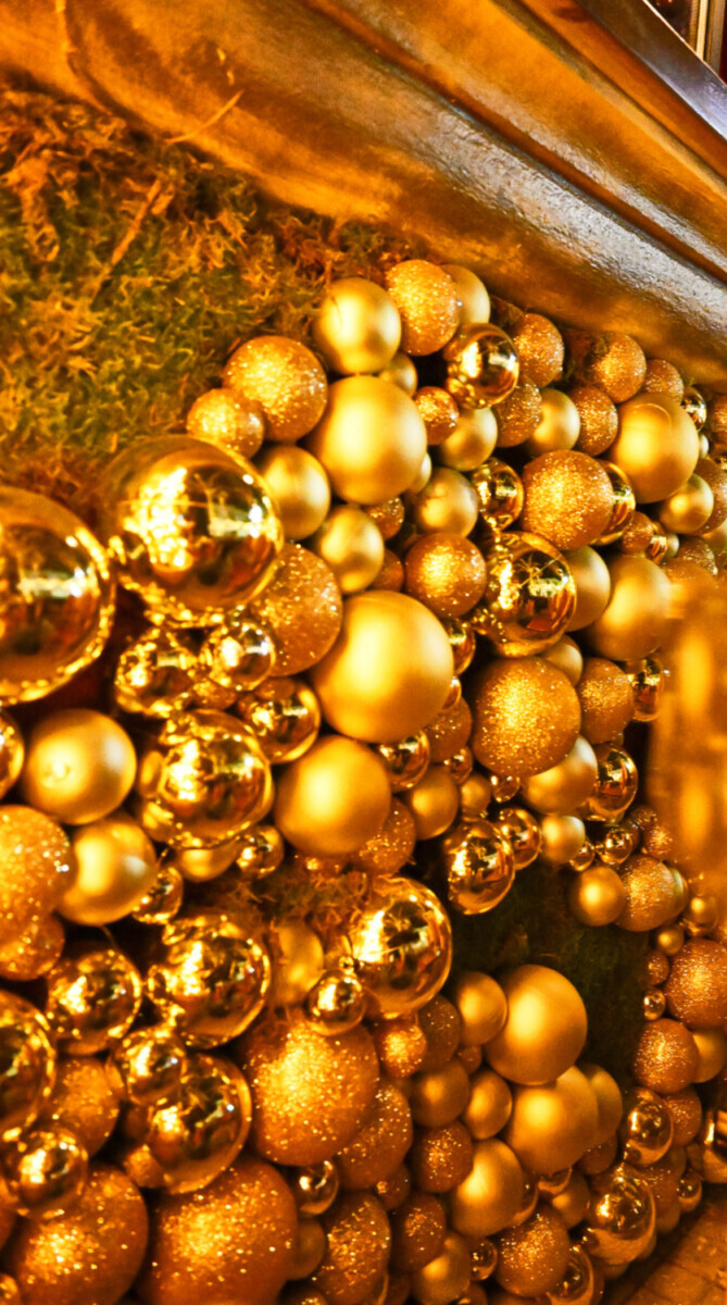 Neda Decorations Christmas Decoration Golden Balls