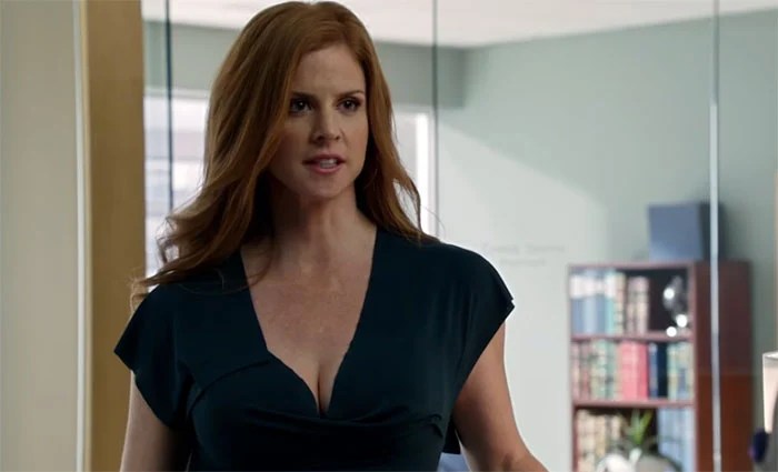Escote De Sarah Rafferty