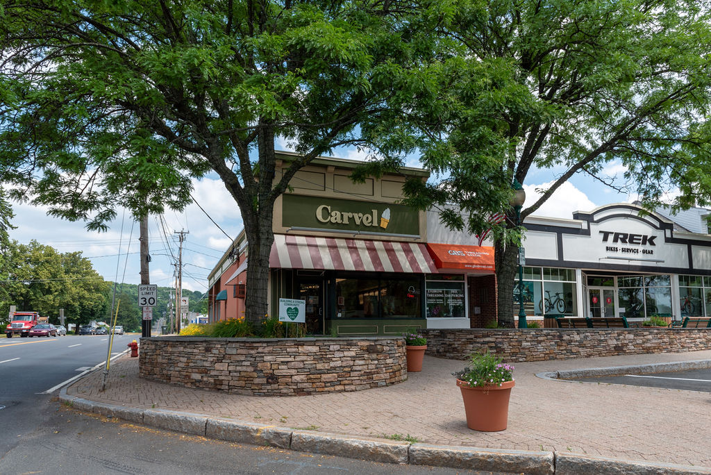 10181040 Main Street