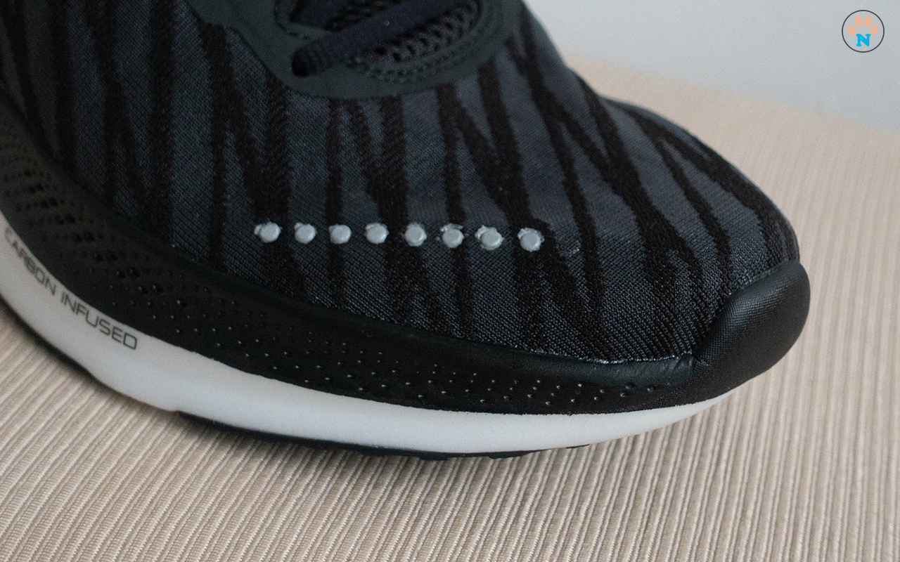 Razor Excess 2 สายเบาพริ้ว ติดปีกแผ่นคาร์บอน