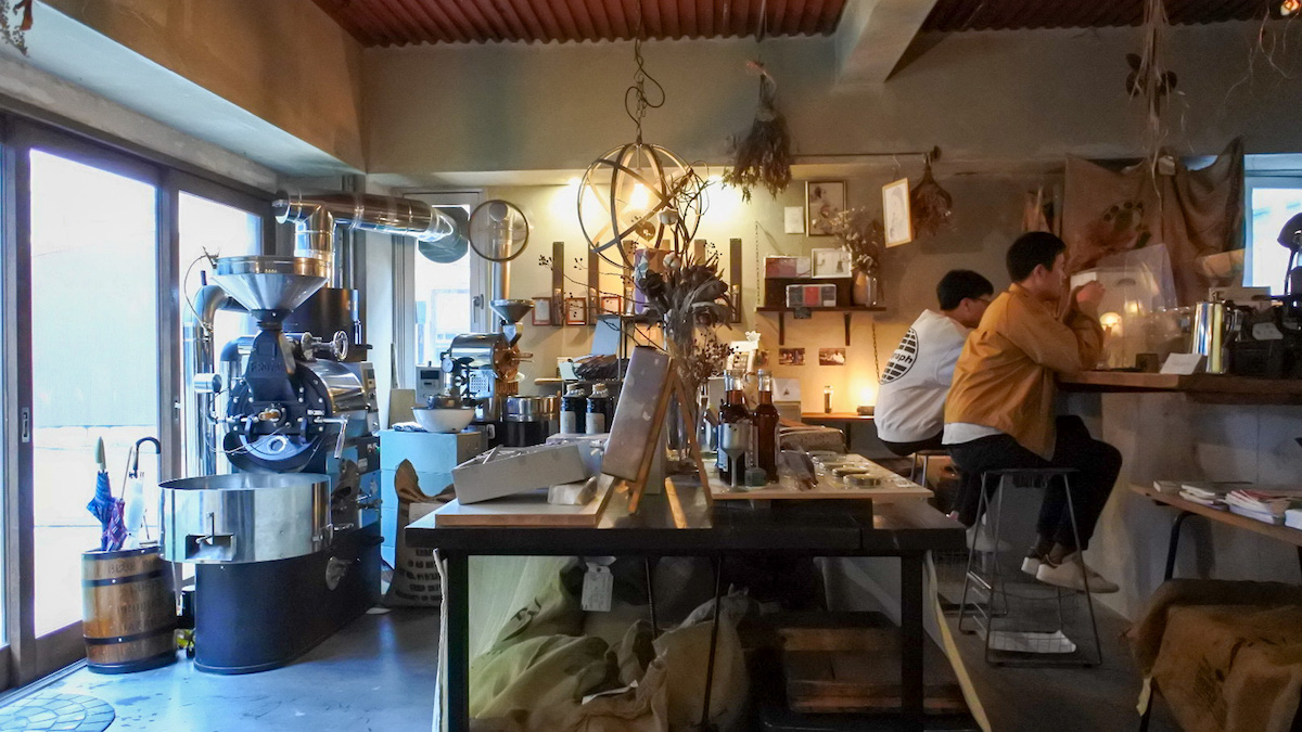 京都珈琲修行1日目、雨。珈琲焙煎所 旅の音 neiro coffee stand