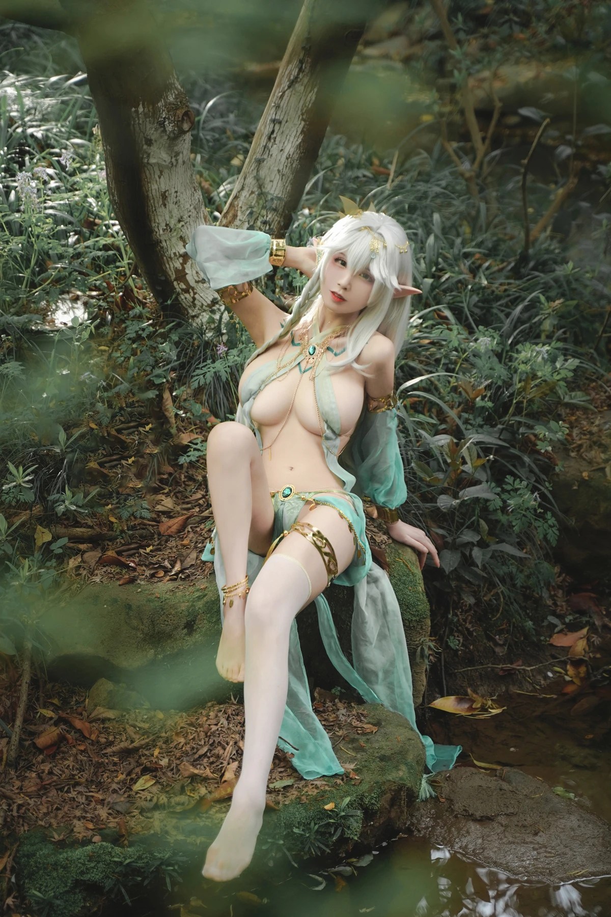 Cosplay 爱老师_PhD 大慈树王角色扮演