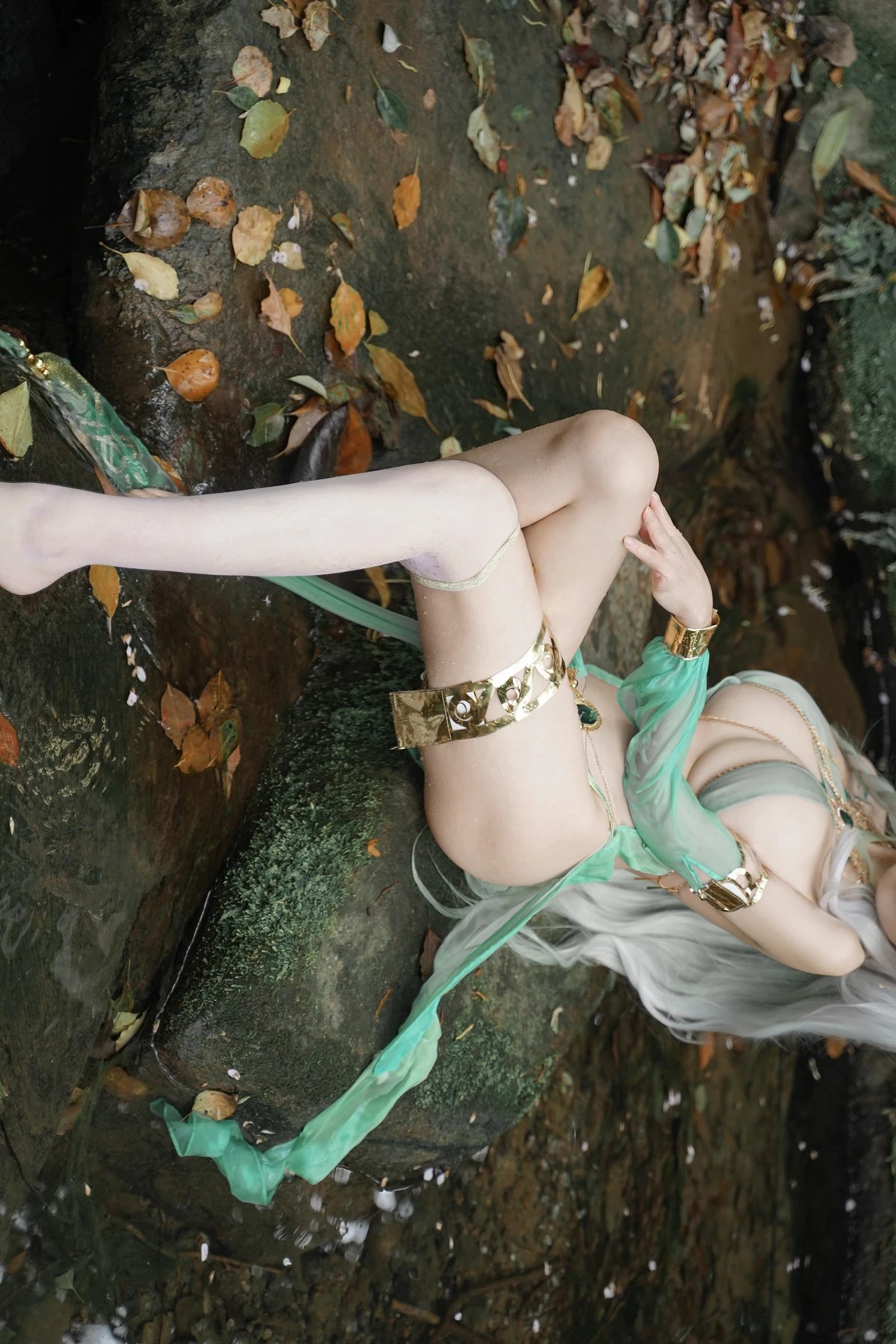 Cosplay 爱老师_PhD 大慈树王角色扮演