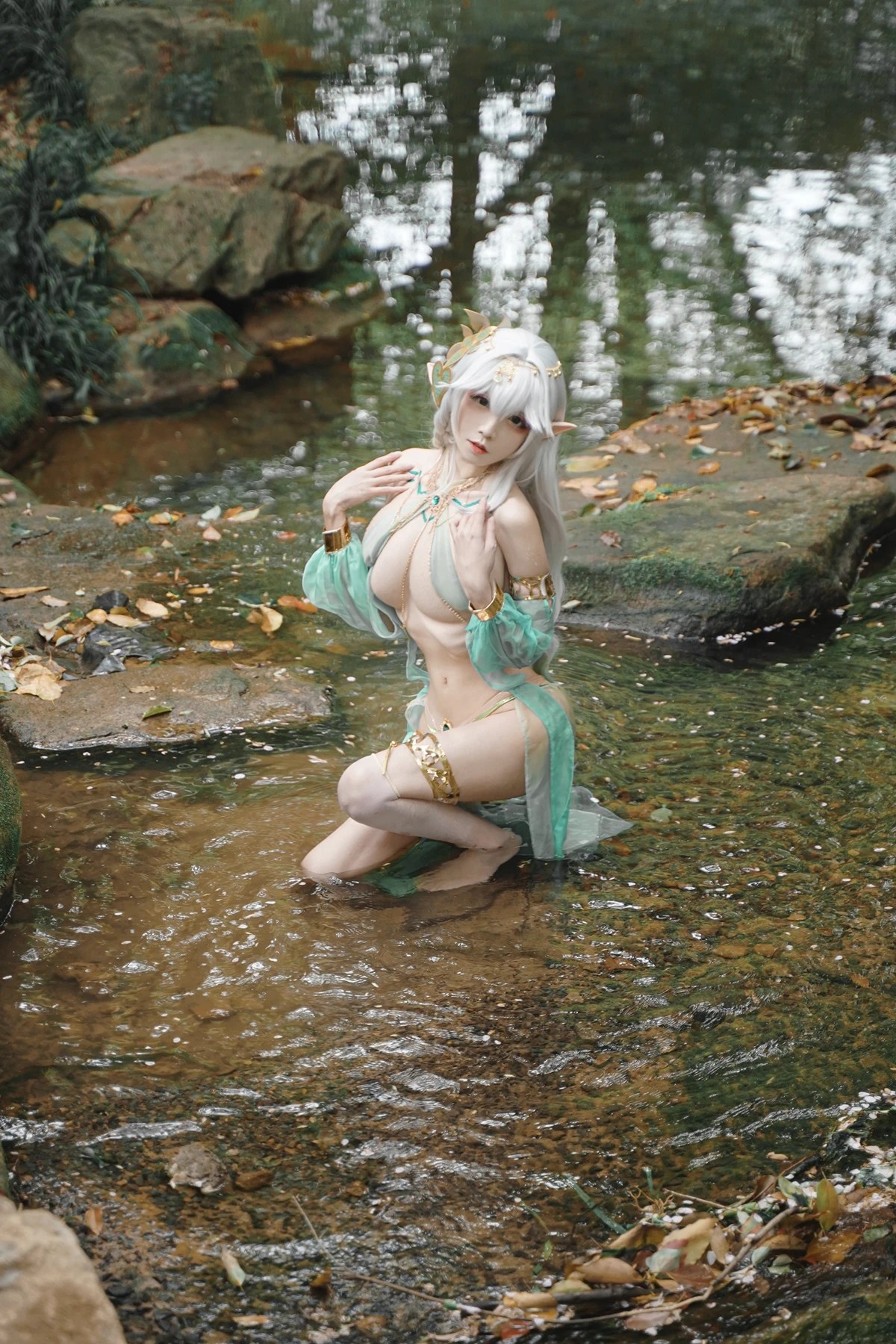 Cosplay 爱老师_PhD 大慈树王角色扮演