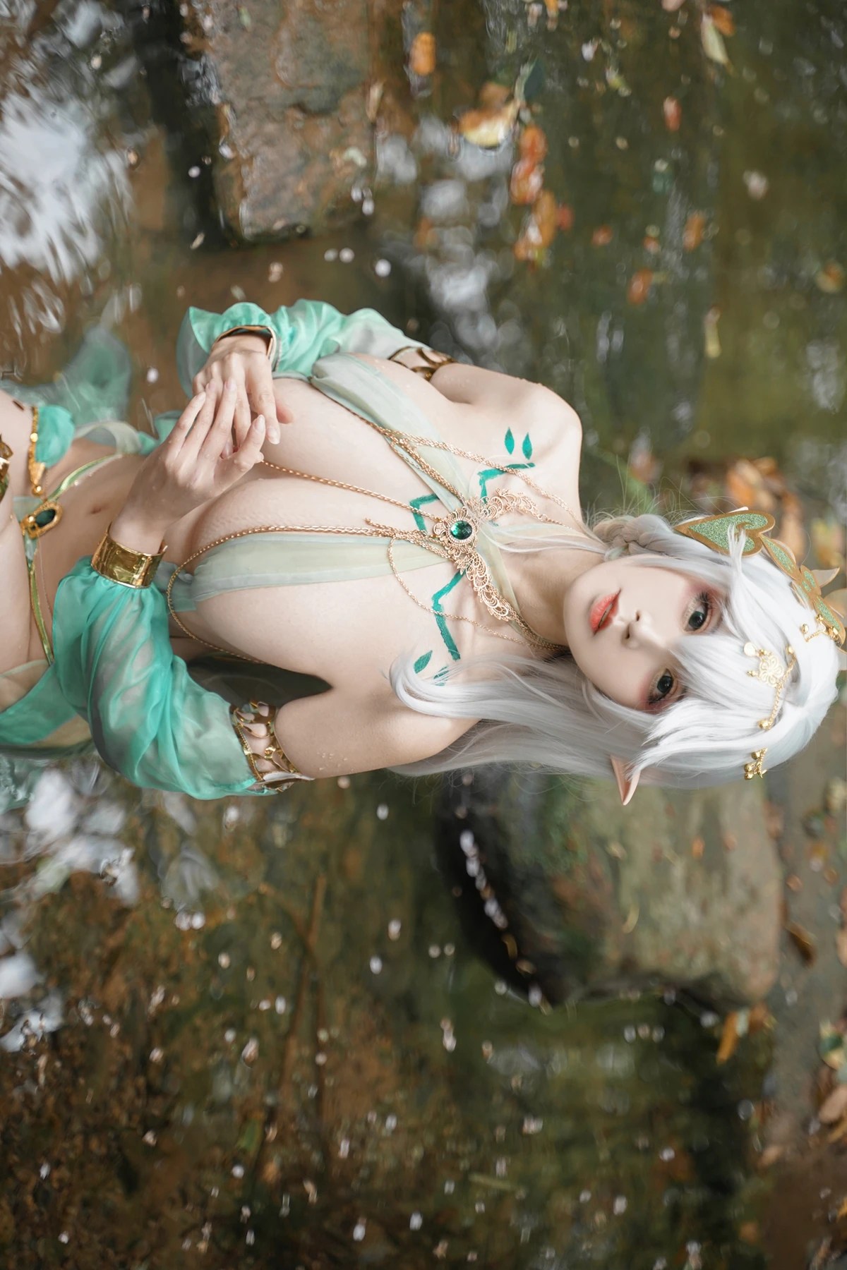 Cosplay 爱老师_PhD 大慈树王角色扮演