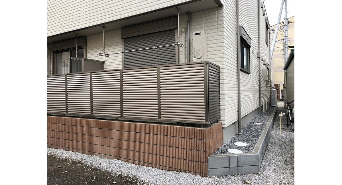 川越でフェンス工事するならエクステリアのネクストワンへ 川越近隣でエクステリア工事、お庭づくり、新築外構工事