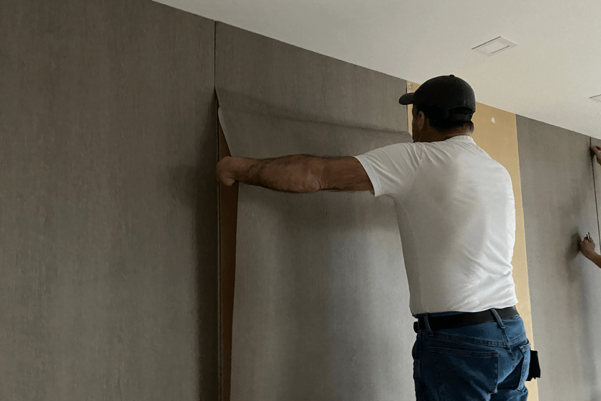 Wall Ideas Paint vs Wallpaper vs Original Materials vs Vinyl Films ⋆
