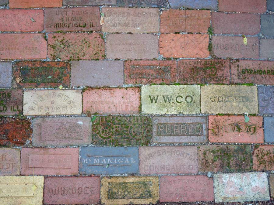 Antique Bricks & Pavers
