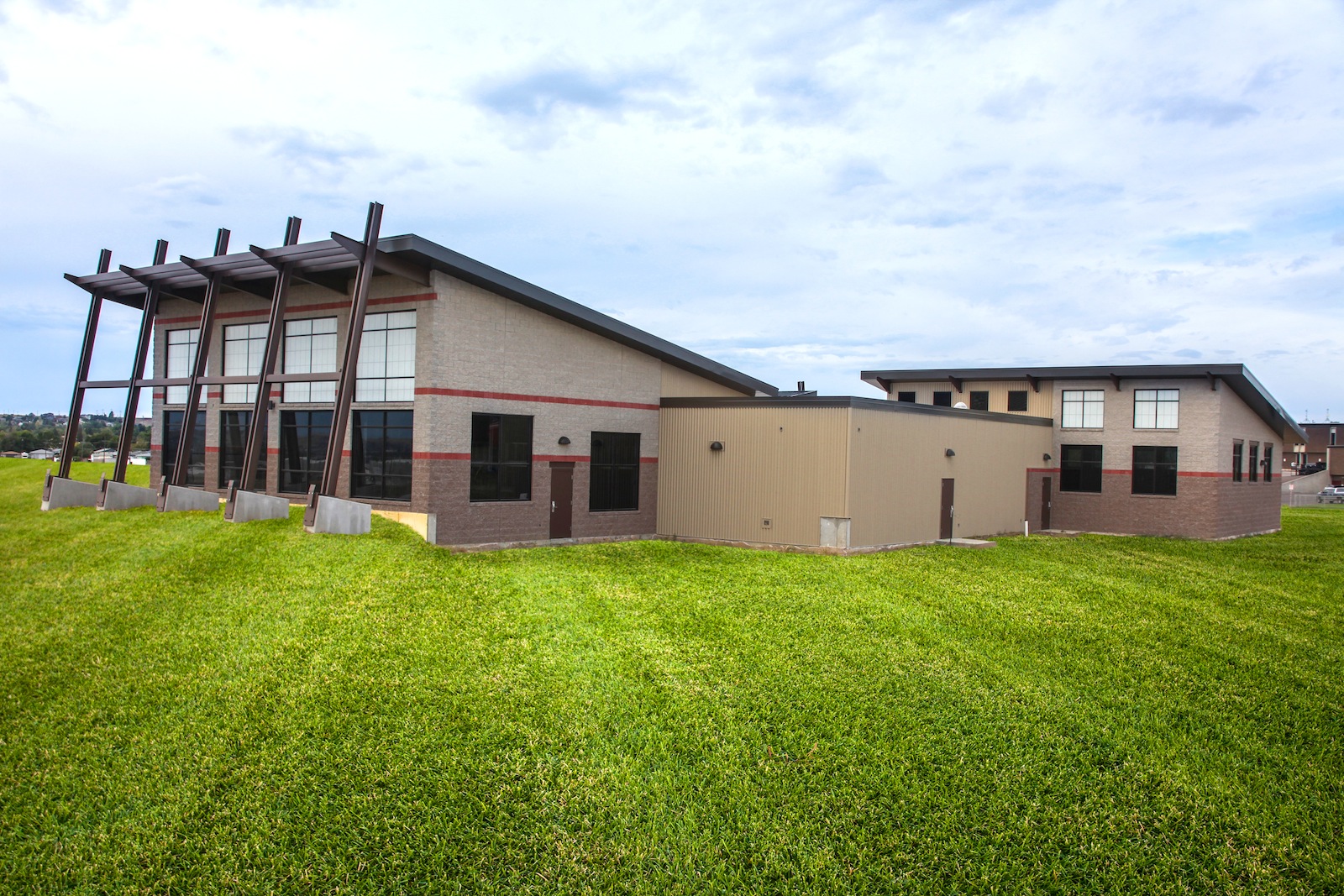 Maclean Animal Adoption Center, Great Falls, Montana Nelson Architects