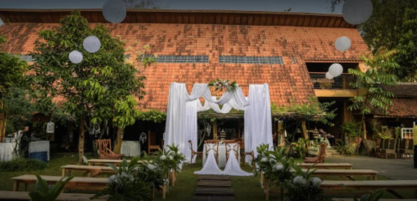 Tempat Wedding Outdoor Terbaik di Bogor Rental Mobil
