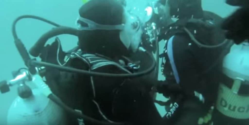 How to Deal with a Panicking Diver