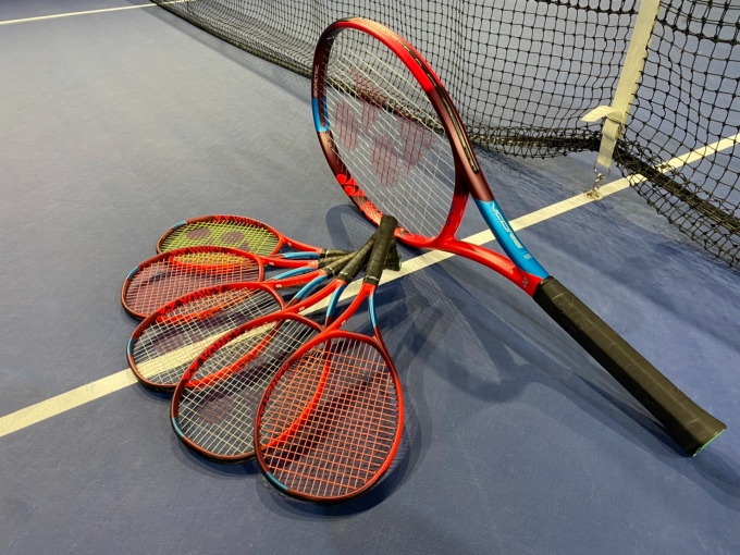 プレイスオブスポーツネオでヨネックスVCORE新作ラケット試打できます！ PLACE OF SPORTS NEO｜札幌テニスコートレンタル