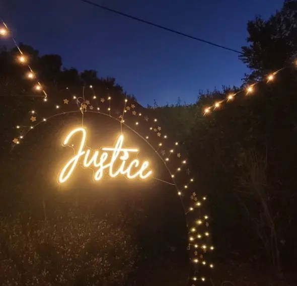 NEOGON Create your own neon sign Customized Neon Signs Pakistan