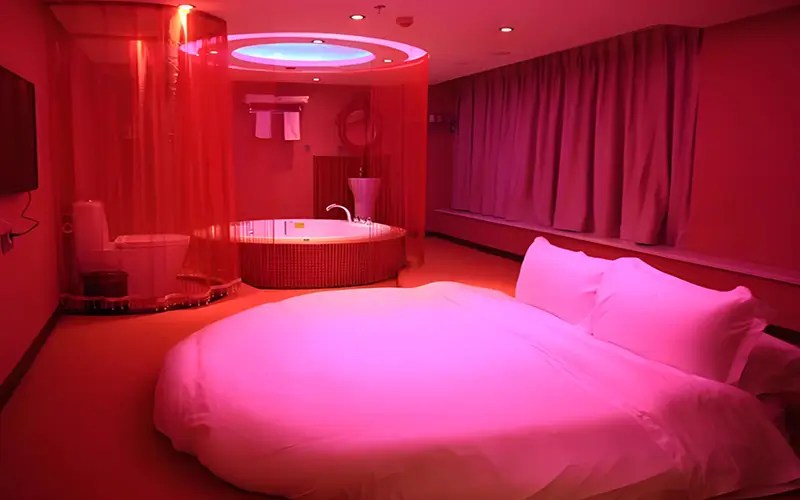 Is Sleeping with Red LED Lights Bad？ Neon LED Strip