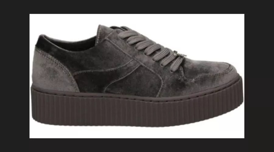 Discover the Iconic Windsor Smith Footwear Collection