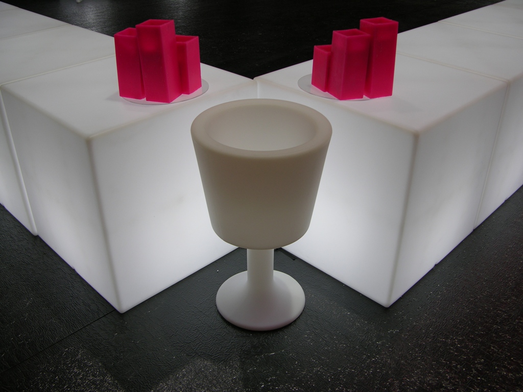 LIGHT DRINK Neotek Events