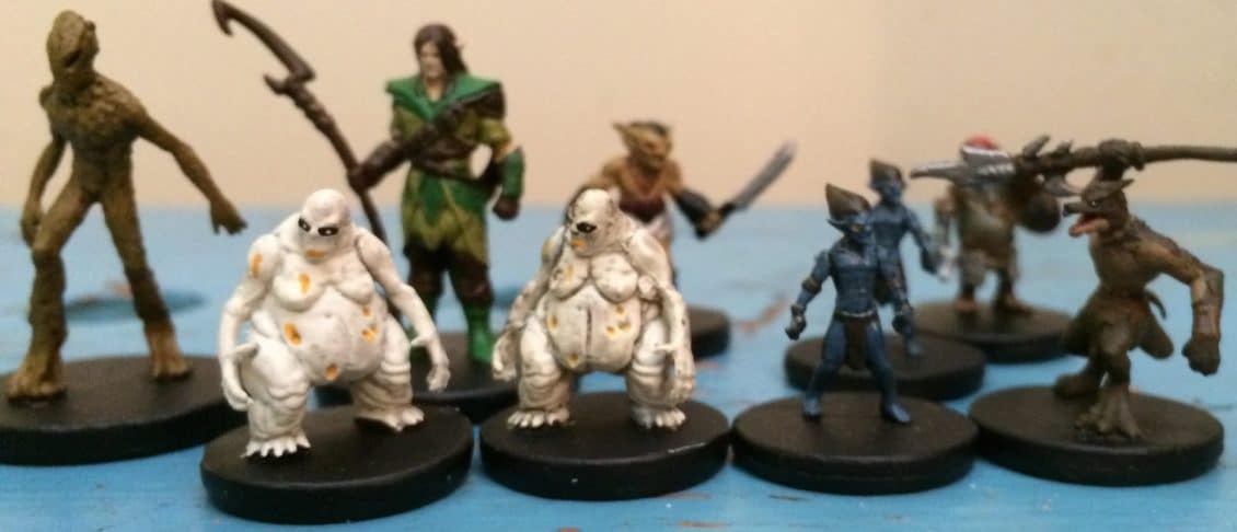 It's a Tyranny of Dragons! Reviewing the new D&D Miniatures
