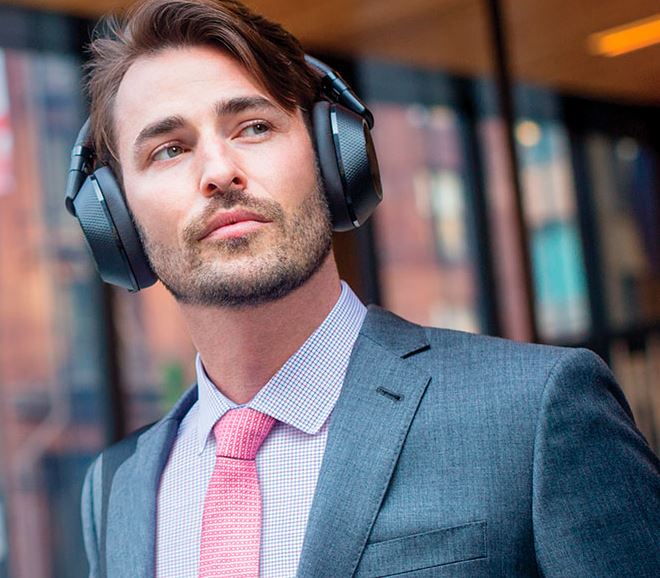 Plantronics BackBeat PRO 2 Wireless Headphones Review