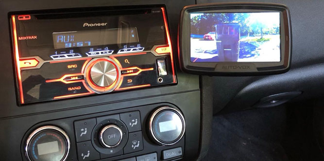 Auto-Vox CS-2 Wireless Backup Camera Kit Review - Nerd Techy