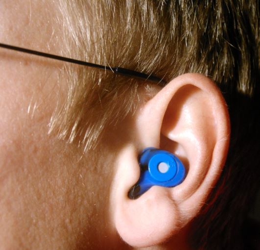 Best Way to Clean and Sterilize Wireless Earbuds Nerd Techy